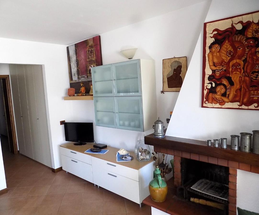 Aparthotel Casa Nuccia Gentili David Marina di Massa Zewnętrze zdjęcie