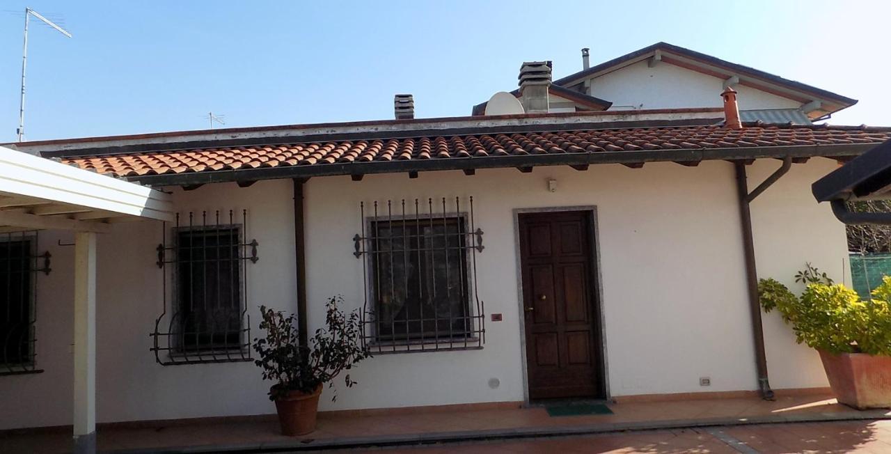 Aparthotel Casa Nuccia Gentili David Marina di Massa Zewnętrze zdjęcie